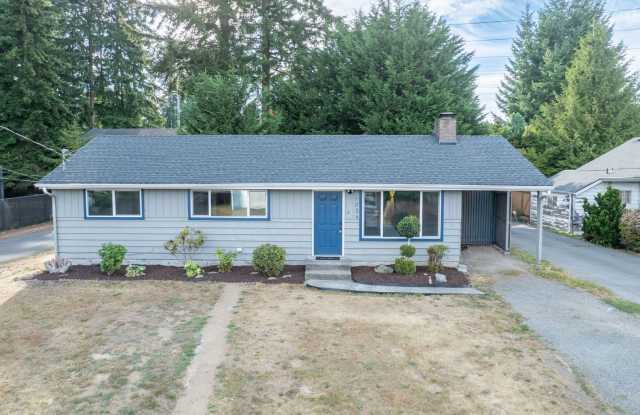Remodeled 3 bdrm, 1 bath Rambler! Fenced back yard. Minutes to I-5, Everett Mall, Boeing. photos photos