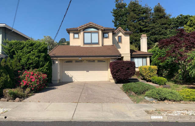 Massive 3-Bedroom El Cerrito Home Minutes from BART Del Norte Station photos photos