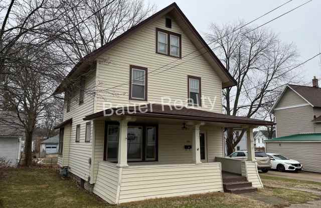 3 Bedroom single family home photos photos