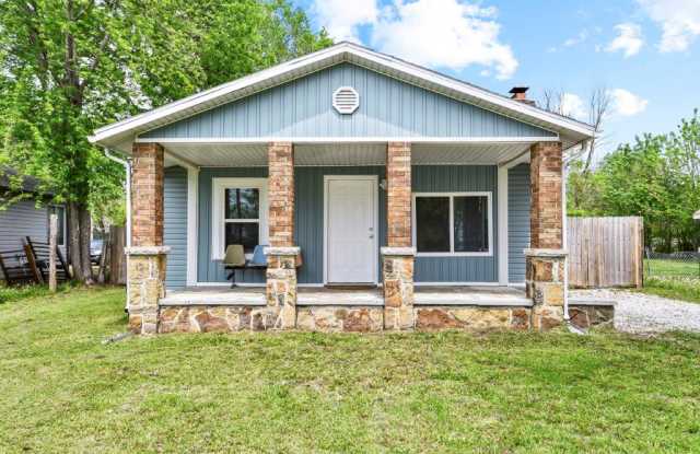 1711 W Florida St photos photos