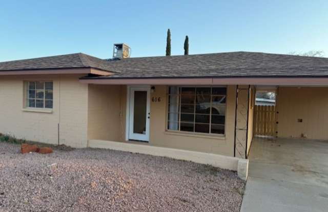 Price Reduced!! 3 Bedroom 2 Bath Home - Contact Property Pros Property Management photos photos