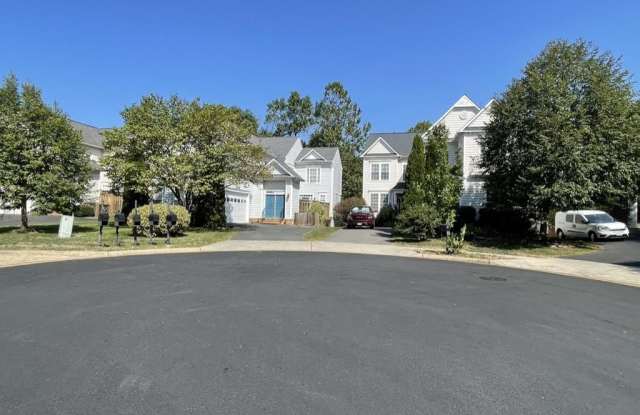 21825 WINGFOOT Court Gallery 2