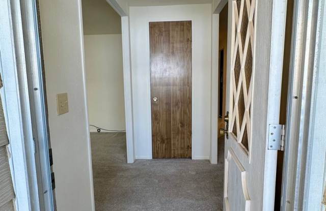 Heritage Ranch 3 Bedroom 2 Bathroom Single Family Home AVAILABLE 10/5/2026!! *DO NOT DISTURB TENANTS* Gallery 4