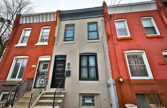 Amazing Fully Renovated 3 bed 2.5 Bath Brewerytown Home! Gallery 4