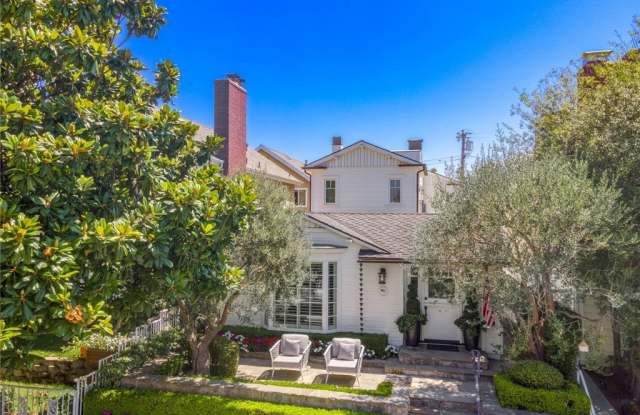 426 Dahlia Avenue photos photos