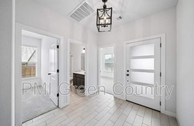 11806 N 131st E Ave Gallery 4