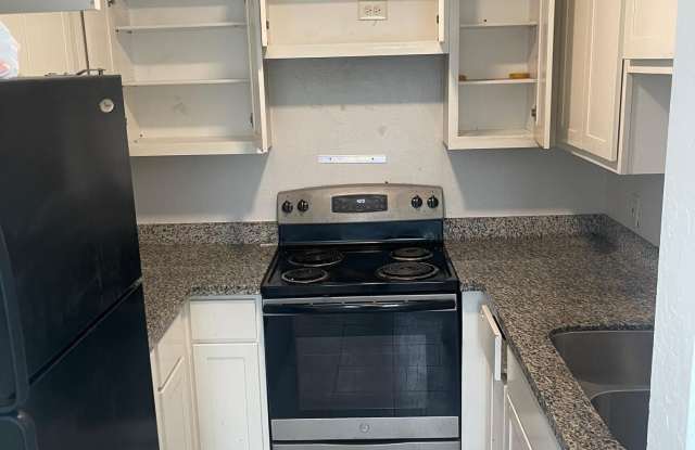 2240 W Southern Avenue unit: 23 photos photos