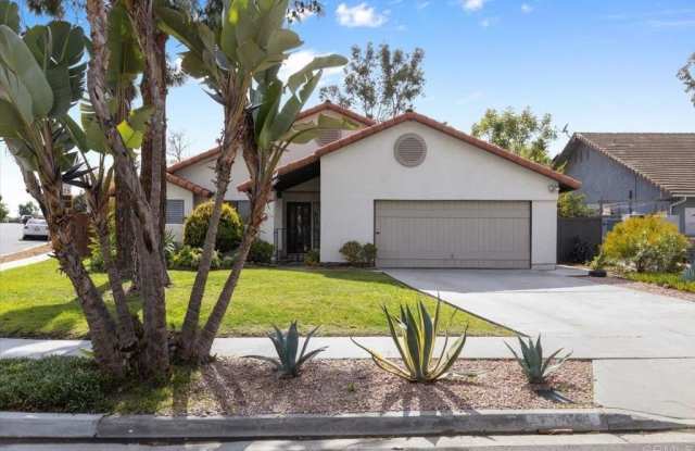 1776 Felicita Lane photos photos