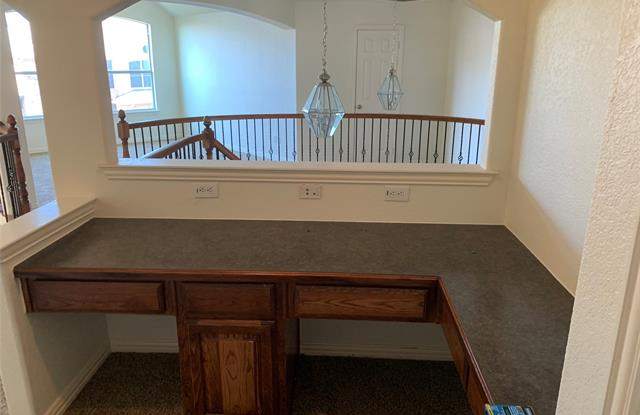 2706 Garrett Drive Gallery 4