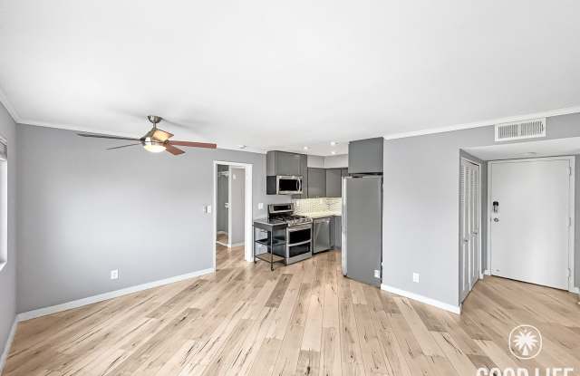 Beautiful 2BD/2BA W/ Reserved Parking and In-Unit Laundry in North Park! photos photos