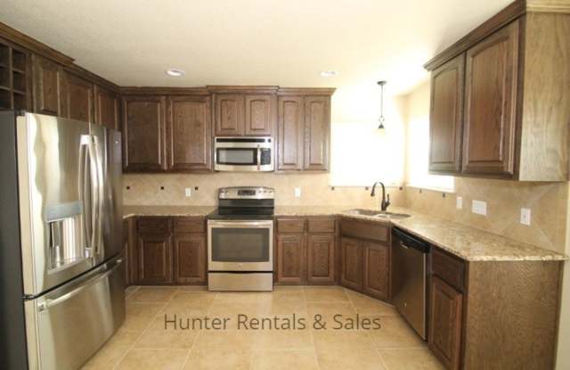 Amazing Four-Bedroom! photos photos