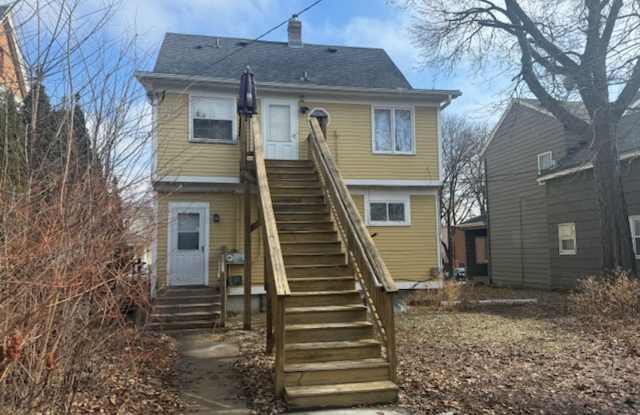 3112 Fremont Ave S photos photos