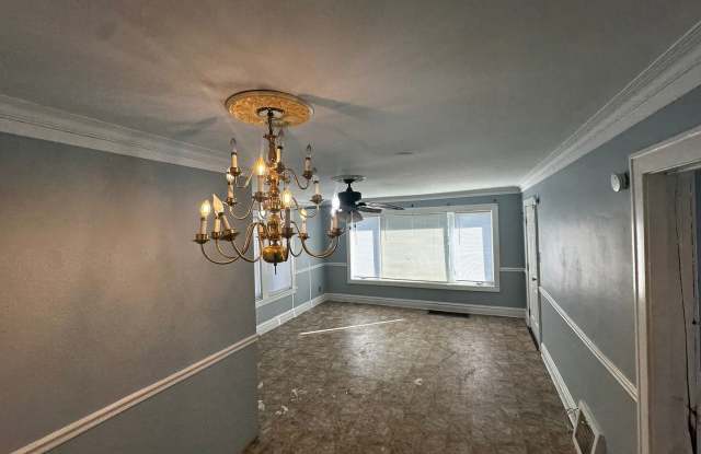 MORE ROOM THAN YOU CAN IMAGINE: COME SEE!!!! Gallery 1