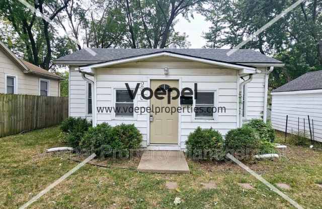 220 North Glenwood Ave - 220 North Glenwood Avenue, Independence, MO 64053
