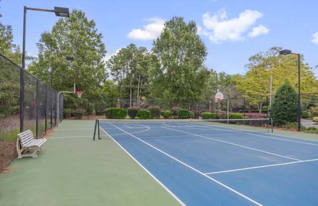 Southpoint Estate Apartments Gallery 3