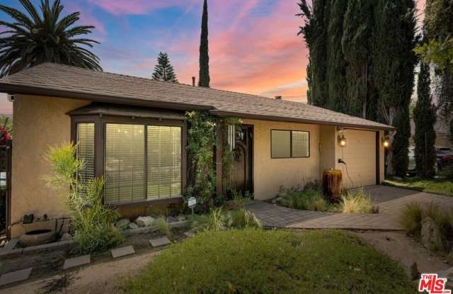 22620 Dolorosa St photos photos