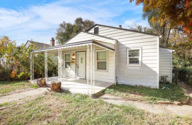 3532 Caroline Avenue photos photos