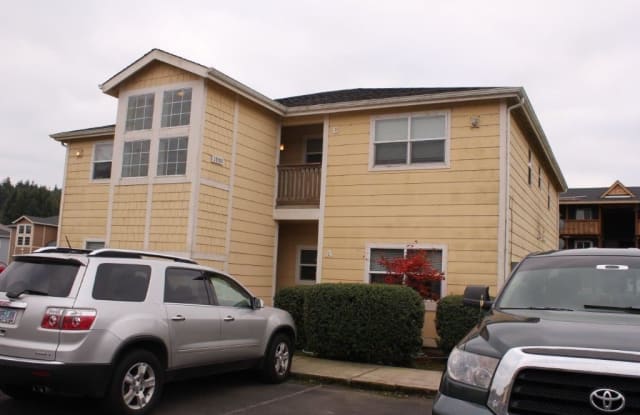 1990 SE Chokeberry Ave Unit C - 1990 SE Chokeberry Ave, Warrenton, OR 97146