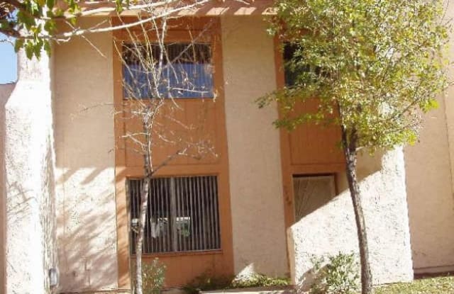 5744 N 44th Ave - 5744 North 44th Avenue, Glendale, AZ 85301