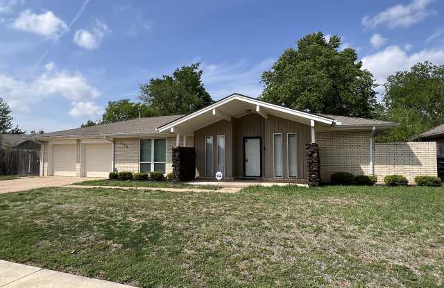 2529 NW 116th St photos photos