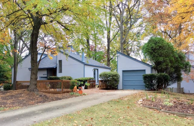 9515 PERCUSSION WAY - 9515 Percussion Way, Wolf Trap, VA 22182