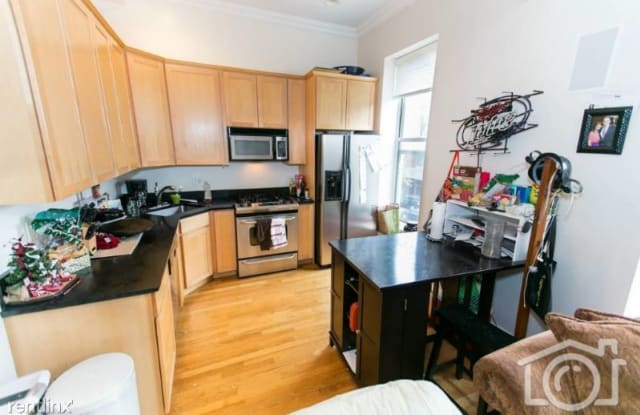 451 W Armitage Ave 2 - 451 West Armitage Avenue, Chicago, IL 60614