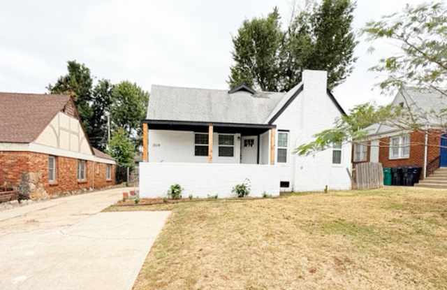 Remodeled Historic Home - 2840 Northwest 21st Street, Oklahoma City, OK 73107