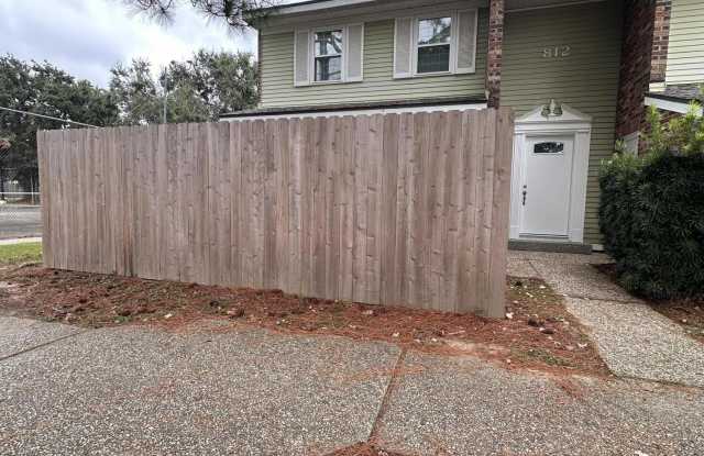 200 Lodge Drive unit: Apt 812 photos photos