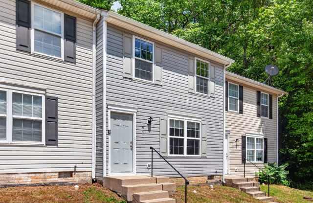 3 Bedroom Townhouse King George Gallery 1