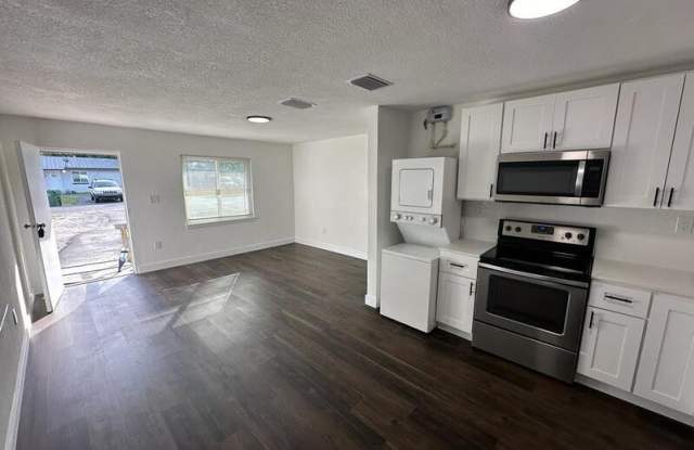 2118 Mara Court - 2118 Mara Court, Leesburg, FL 34748