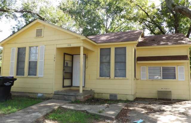 106 JEWEL DR photos photos