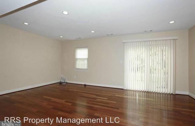 618 Ivy League Ln #18-100 Gallery 4