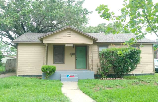 4026 Brentwood - 2/Bed 1/Bath - $1400/month photos photos 4026 Brentwood - 2/Bed 1/Bath - $1400/month photos photos