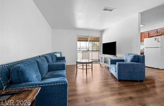 4450 Sandy River Drive Gallery 4