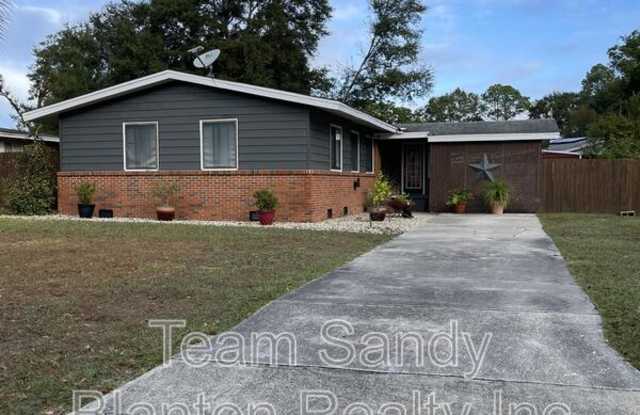 6558 College Drive - 6558 College Drive, Milton, FL 32570