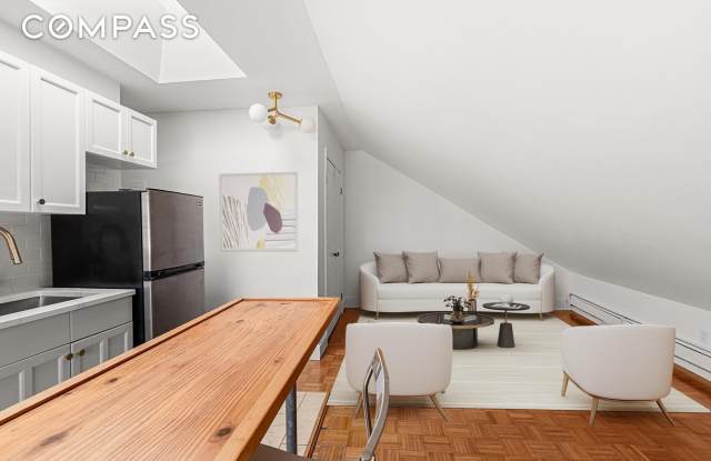 306 Lafayette Avenue - 306 Lafayette Avenue, Brooklyn, NY 11238