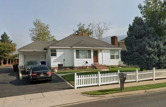 Cute 4 Bedroom 2 Bath House in Bountiful - 410 West 1500 South, Bountiful, UT 84010