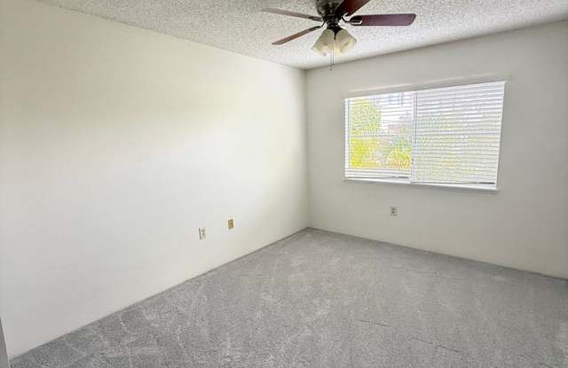 Mililani Mauka - Crescent Lane Townhouse 2-bedroom 2-bath 2-parking Gallery 4