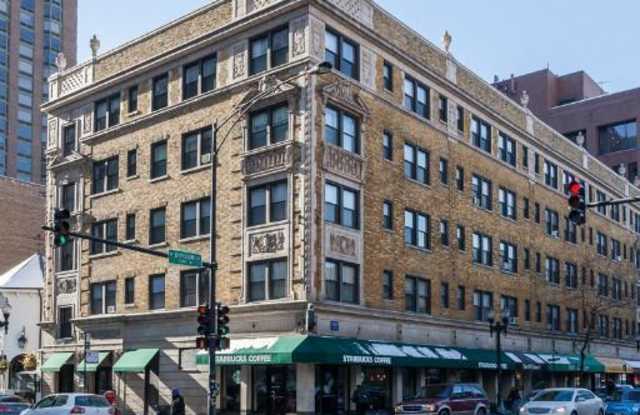 1164 North Dearborn Street Gallery 3