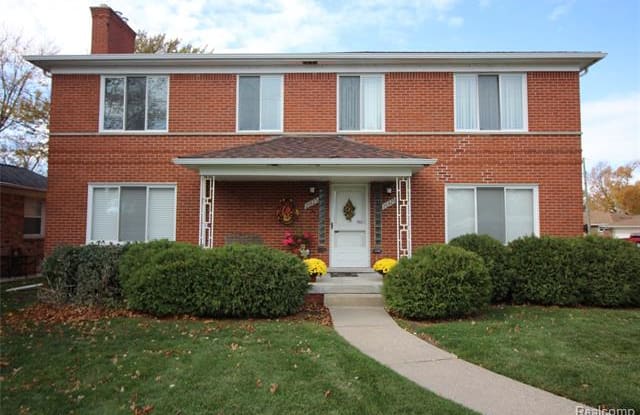 26425 JEFFERSON Avenue - 26425 Jefferson Avenue, St. Clair Shores, MI 48081