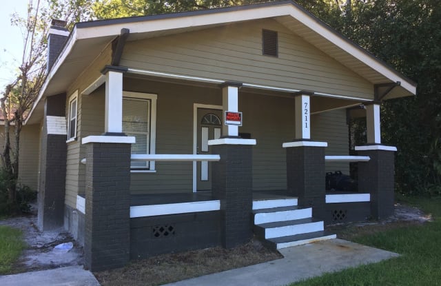 7211 N Taliaferro Ave - 7211 North Taliaferro Avenue, Tampa, FL 33604