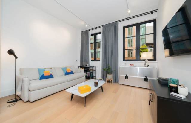 517 West 29th Street photos photos