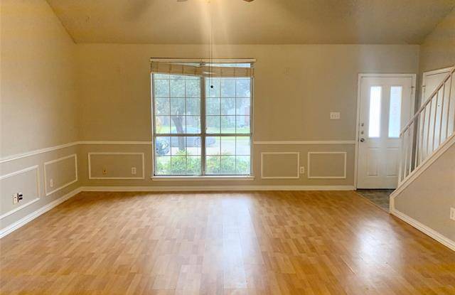 6405 Jennie Lane Gallery 4