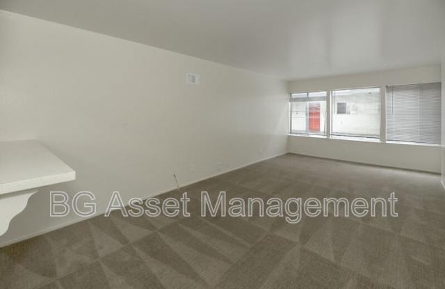 3600 Dimond Avenue Gallery 4