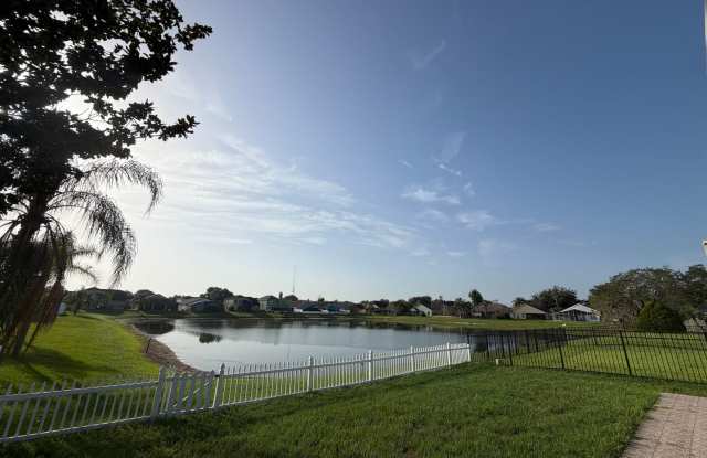 Solar & Waterfront 3/2 in River's Pointe - FOR RENT Gallery 3