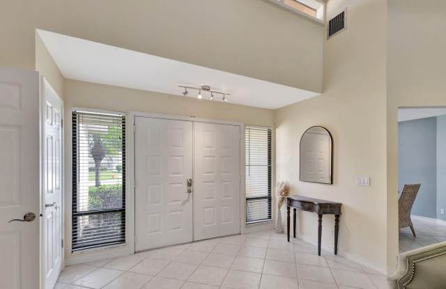 88 Pinehill Trail E Gallery 4