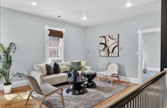 1610 E 14th Ave Unit B Gallery 2