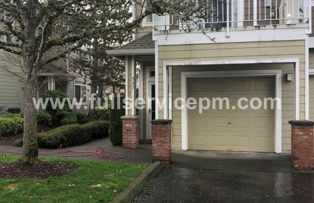 537 241st Ln SE - 537 241st Lane Southeast, Sammamish, WA 98074