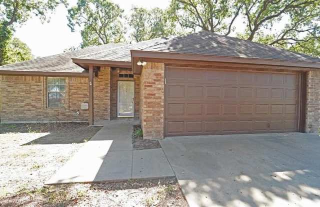 1826 Rayna Drive - 1826 Rayna Drive, Weatherford, TX 76086