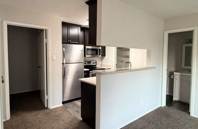 Rivertree Condos Gallery 1